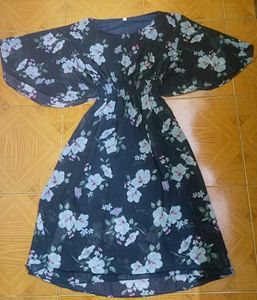 Beautiful Top For Women 💗