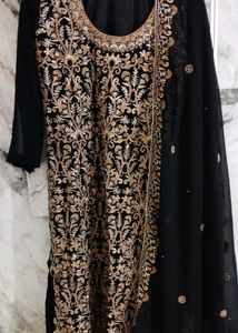 Elegant Embroidered Kurta Set
