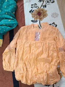All The Ethical Wear I Am Selling At Jst  Rs.600 /