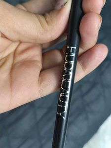 Huda Beauty Black Eyeliner