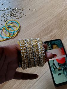 Kundan Bangles