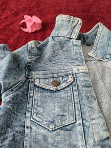 winter Denim Jacket with Stripes