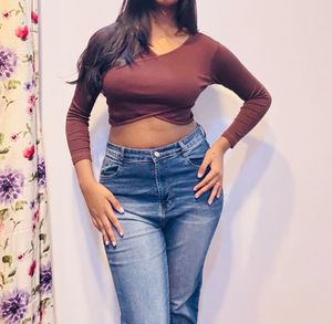 Criss Cross Crop Top