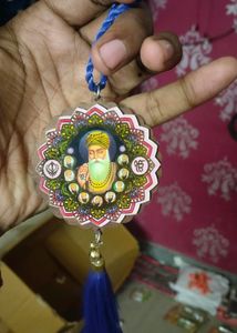 Only 1 Pc Guru Nanak Dev Ji With 10 gur Car Hangi