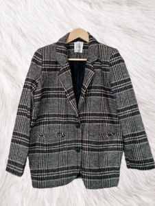Korean Black And White Cardigan/Coat