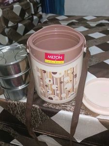 Hot Food Tiffin