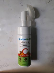Mamaearth Vit-C Foaming Facewash