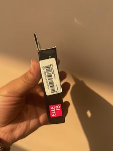Elle 18 Lasting Glow Compact