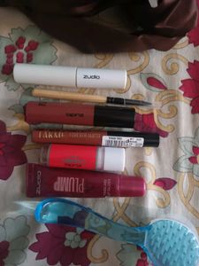 Mixed Makeup Bundle With A Freebie💘