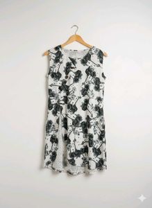 Floral Print Sleeveless Dress