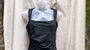 Elegant Black Midi Dress