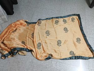 Elegant Floral Print Saree