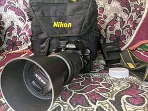 Nikon D3200 With 55-200mm Zoom Lens