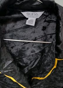 🔥Price Drop🔥 Velvet Night Suit For Winter