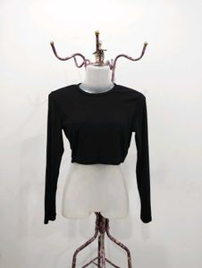 Black Long Sleeve Crop Top
