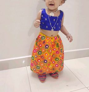 ✨ Baby Clothing Bundle (6–12 Months) – Like New ✨