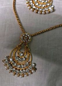 Gold-White tone Crystal &amp; Pearl Jewelry Set