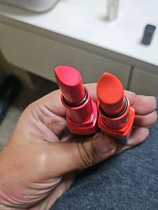 Bobbi Brown Lipstick duo