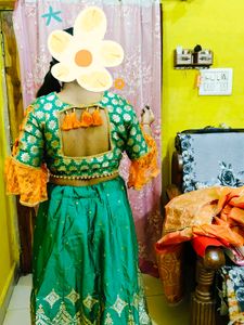 women lehengaa