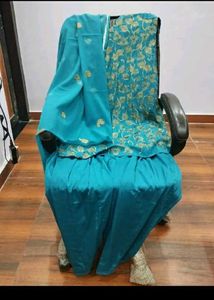 Embroidered Kurta Set