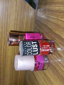 3 Set Of Nailpolish
