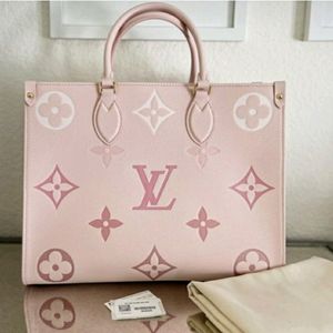 Louis Vuitton Women's Handbag Master Copy