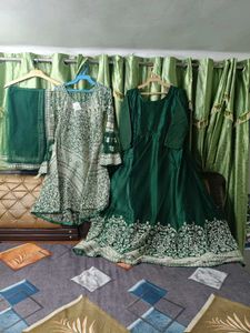 Elegant Green Ethnic Gown
