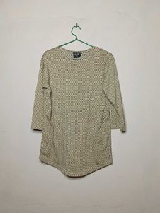 4 used short dresses combo