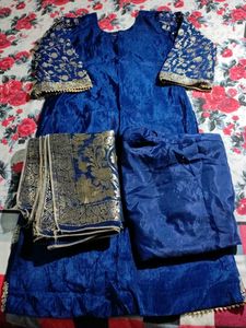 A Royal Blue 💙 Suit Set