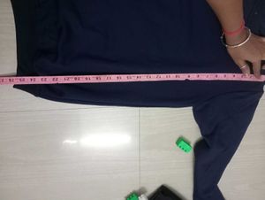 Navy Blue Sweatshirt M