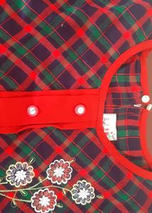Girls dress multicoloured checks. Age 10-13