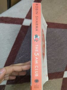 The 5 AM Club by Robin Sharma