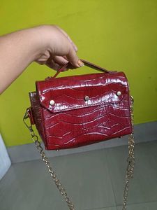 Kate Box Sling Bag