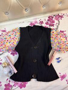 Tank Top With Multi Color Net As Sleeves
