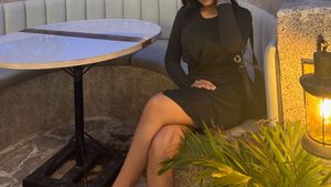 Elegant dark green Long Sleeve Dress