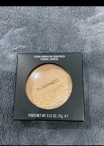 MAC Skinfinish