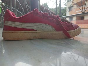 Red Puma Sneakers