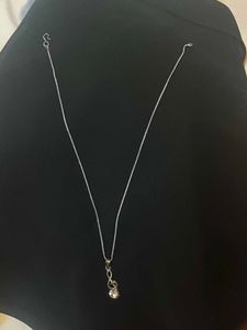 Elegant Silver Tone Necklace