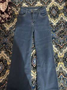 i have lots of jeans