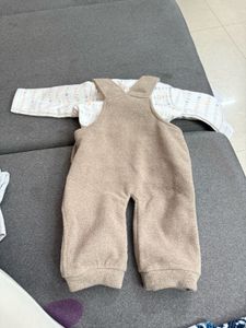 Cute Giraffe Baby Outfit