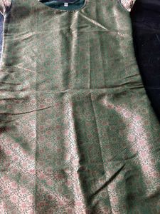 Green Kurti