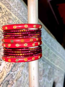 Red & Gold Bangle Set