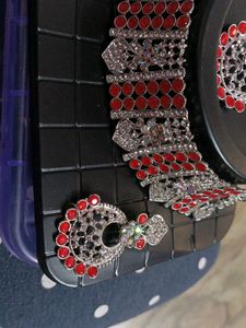 Red And Silver Jwellery Set