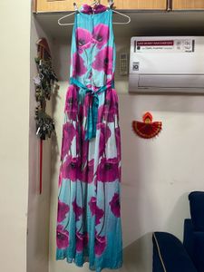 Fabulous Floral Printed Sleeveless Halter NeckGown