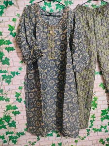 Floral Print Kurti Pajama Set