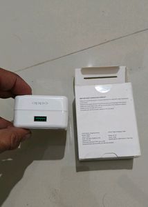 OPPO 65W VOOC Flash Charger