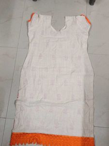 Floral Embroidered Kurti