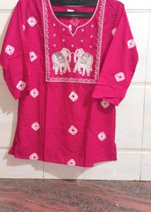 Short Kurti Size L