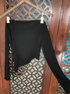 Black Graphic Long Sleeve Top