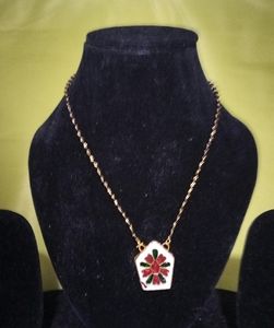 Hut Shape Kundan Mangalsutra With Back Meenakari.